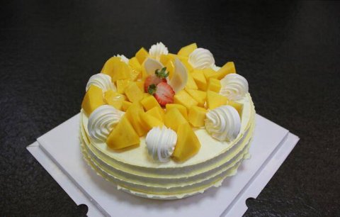 芒果水果蛋糕图片美味诱人