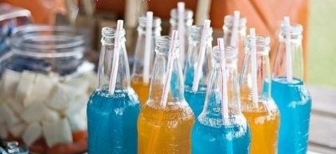 清凉冷饮 彩虹色的夏天