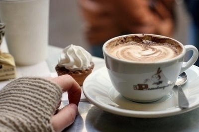 一个人的卡布奇诺时光