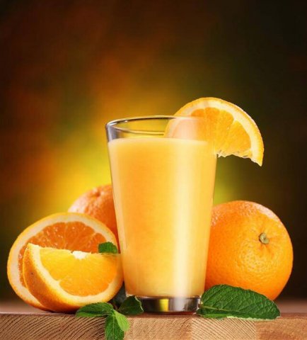 酸酸甜甜的鲜橙果汁图片