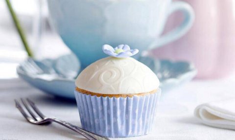 翻糖杯子蛋糕造型精致小巧