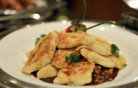 美味的香酥鱼排图片